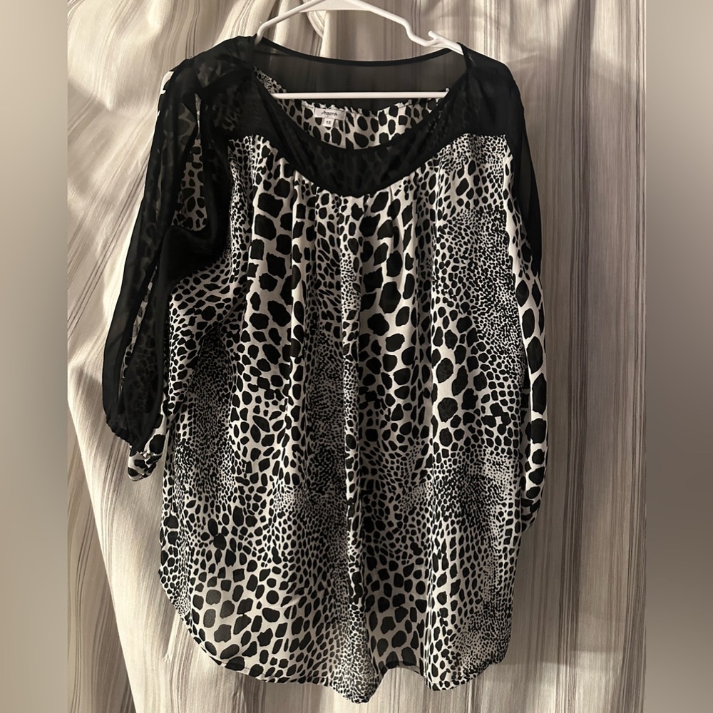Agora Leopard pattern shirt XL women’s